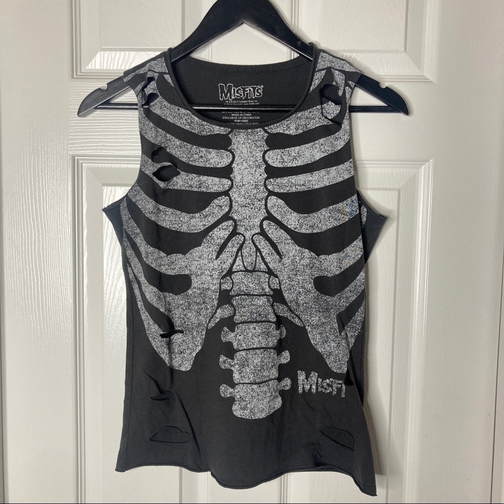 Misfits Distressed Tank Tee
